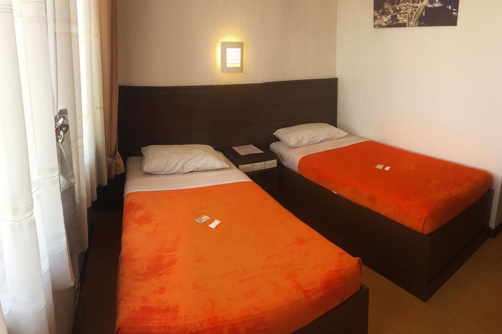 Pearli View Hotel Iloilo Powered By Cocotel Cameră foto